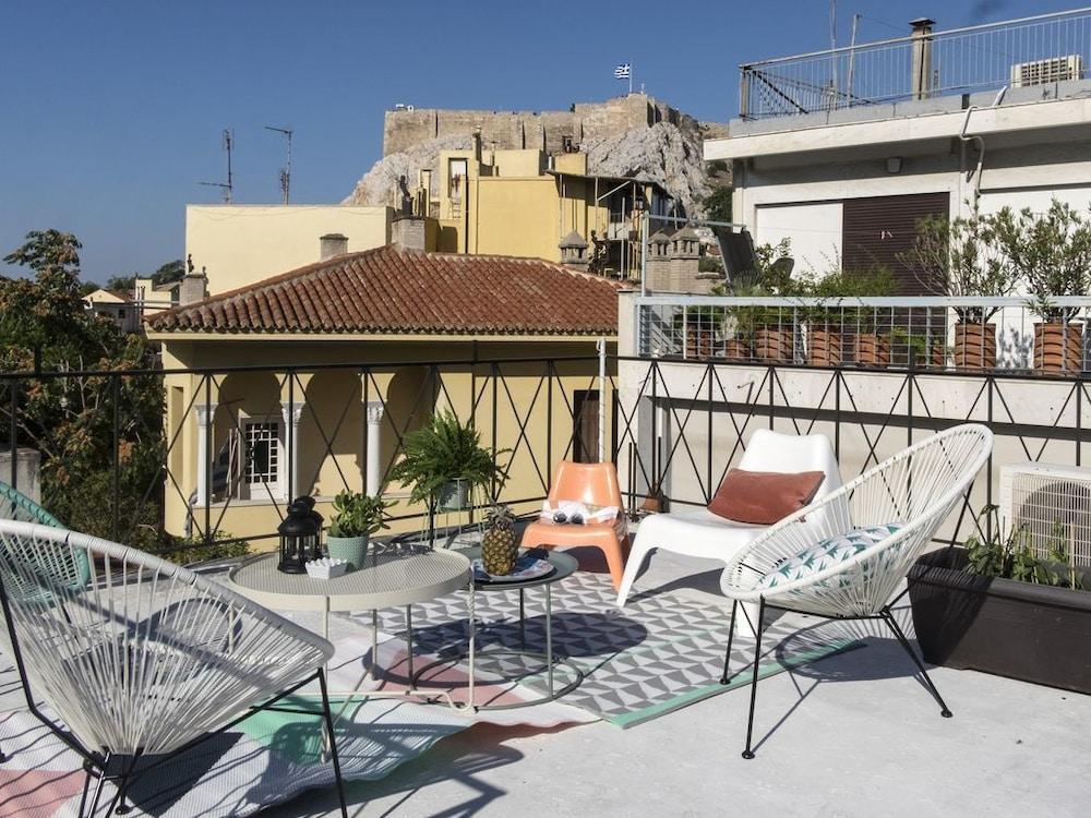Live Life Plaka Apartment 아테네 외부 사진