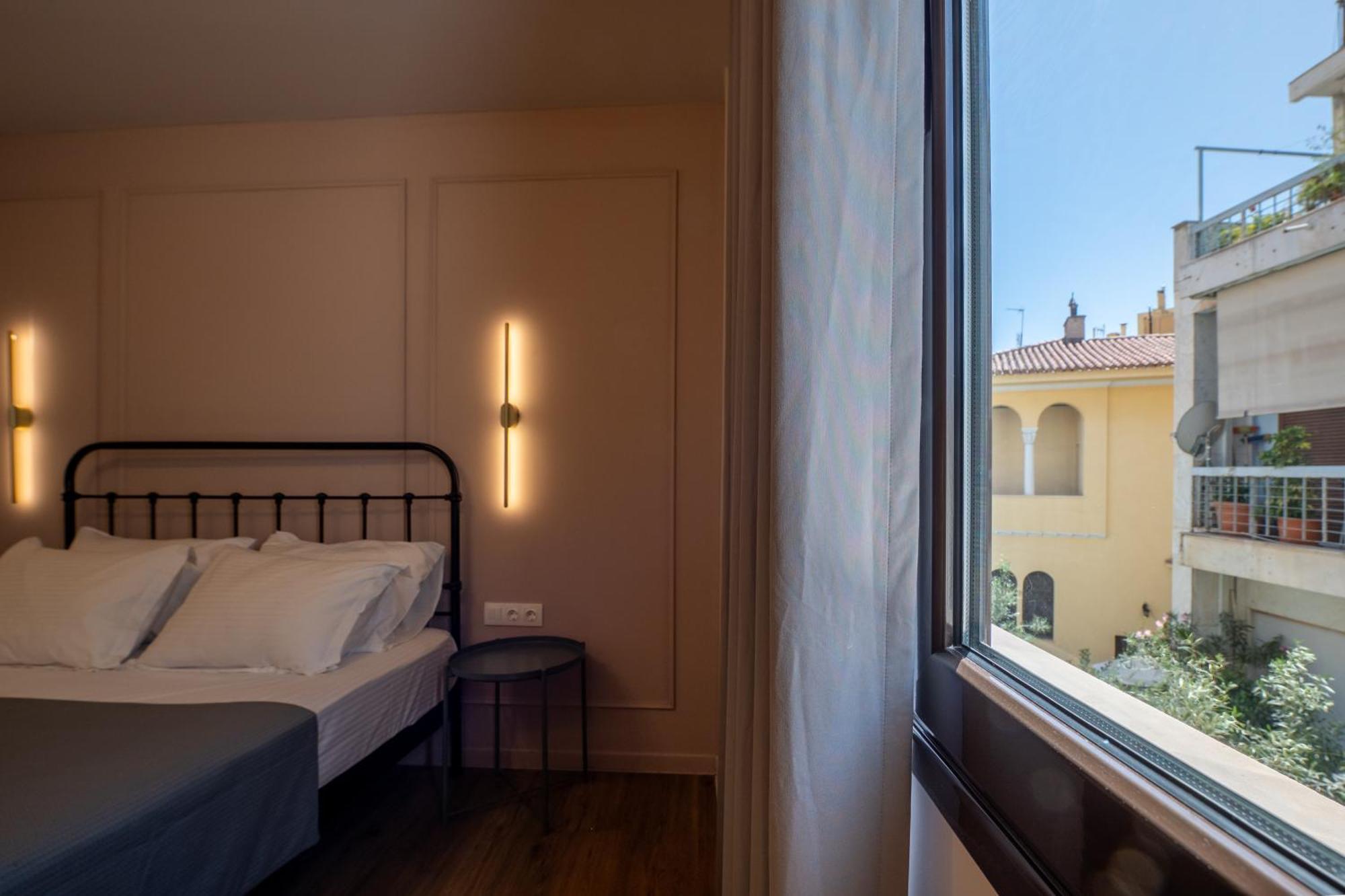 Live Life Plaka Apartment 아테네 외부 사진