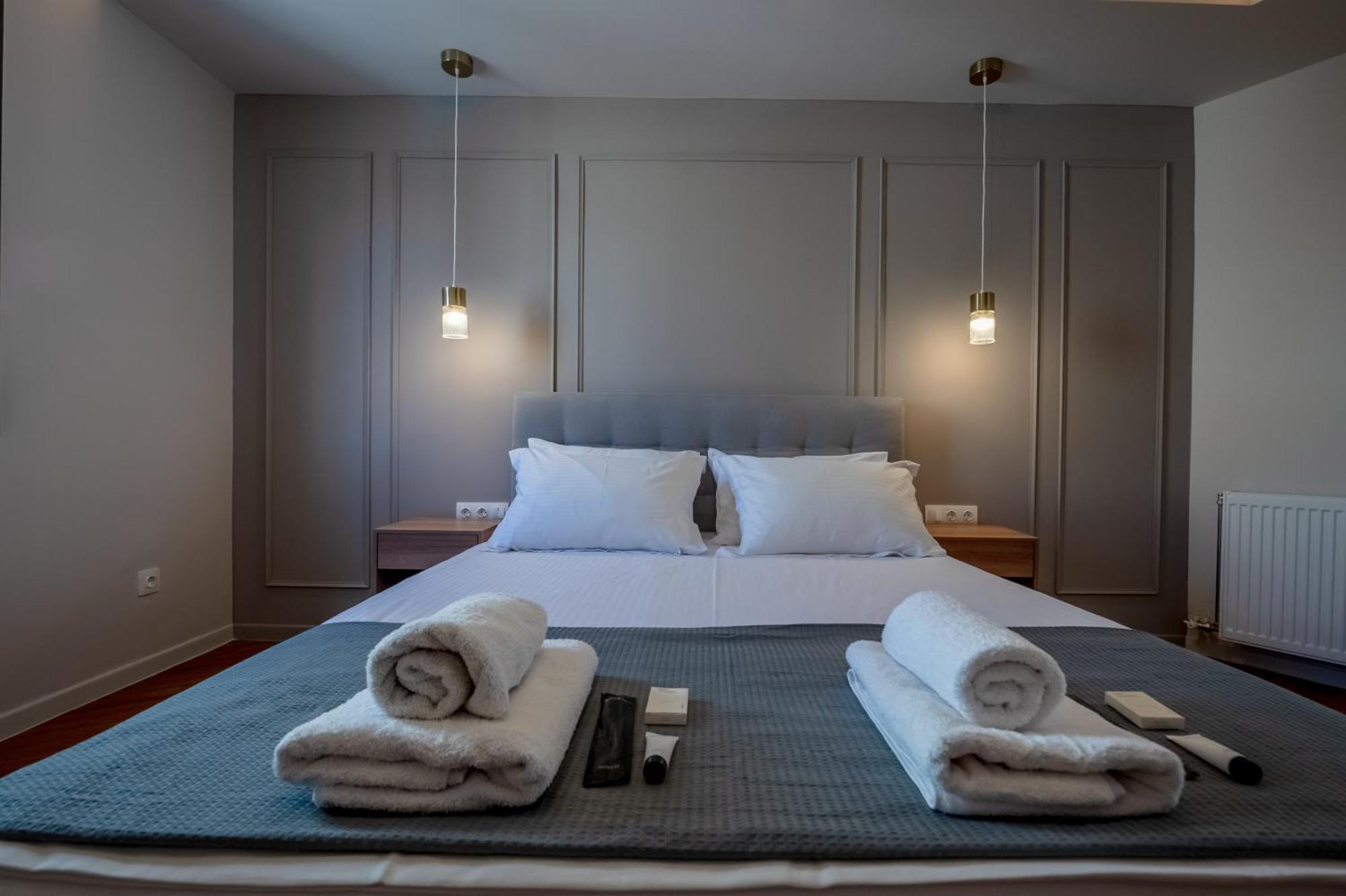 Live Life Plaka Apartment 아테네 외부 사진